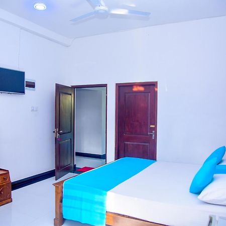 City Beach Apartment Bentota Exterior photo